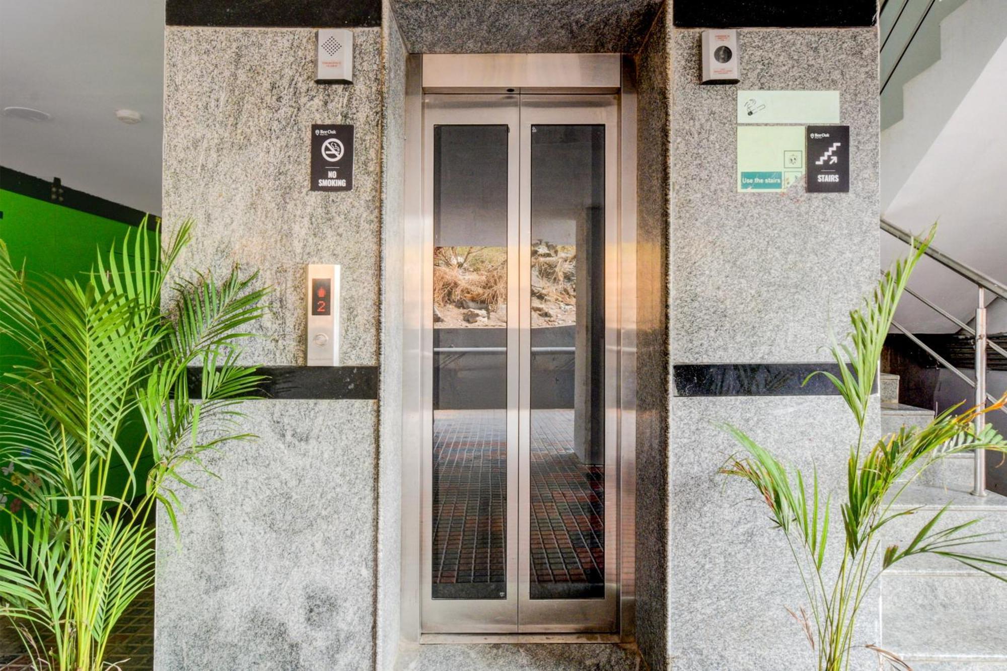 Hotel O Bee Oak Gachibowli Eksteriør bilde